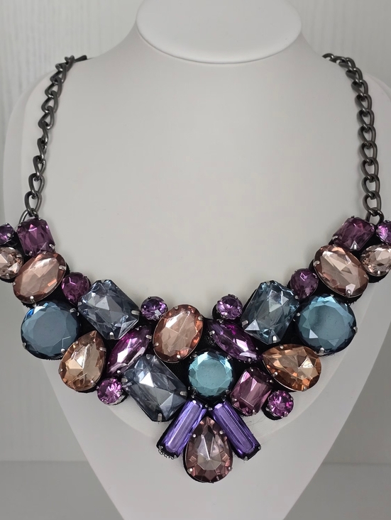 Guess Jewelry - GUESS Multi-Color Crystal Bib Necklace - Purple, Gray & Champagne
